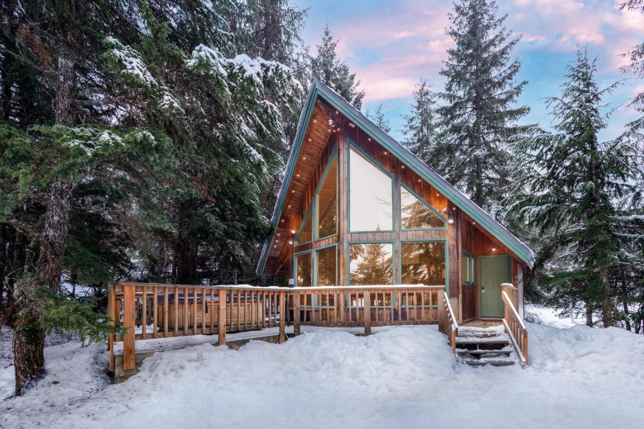 Kelly'S Chalet Girdwood Exterior photo