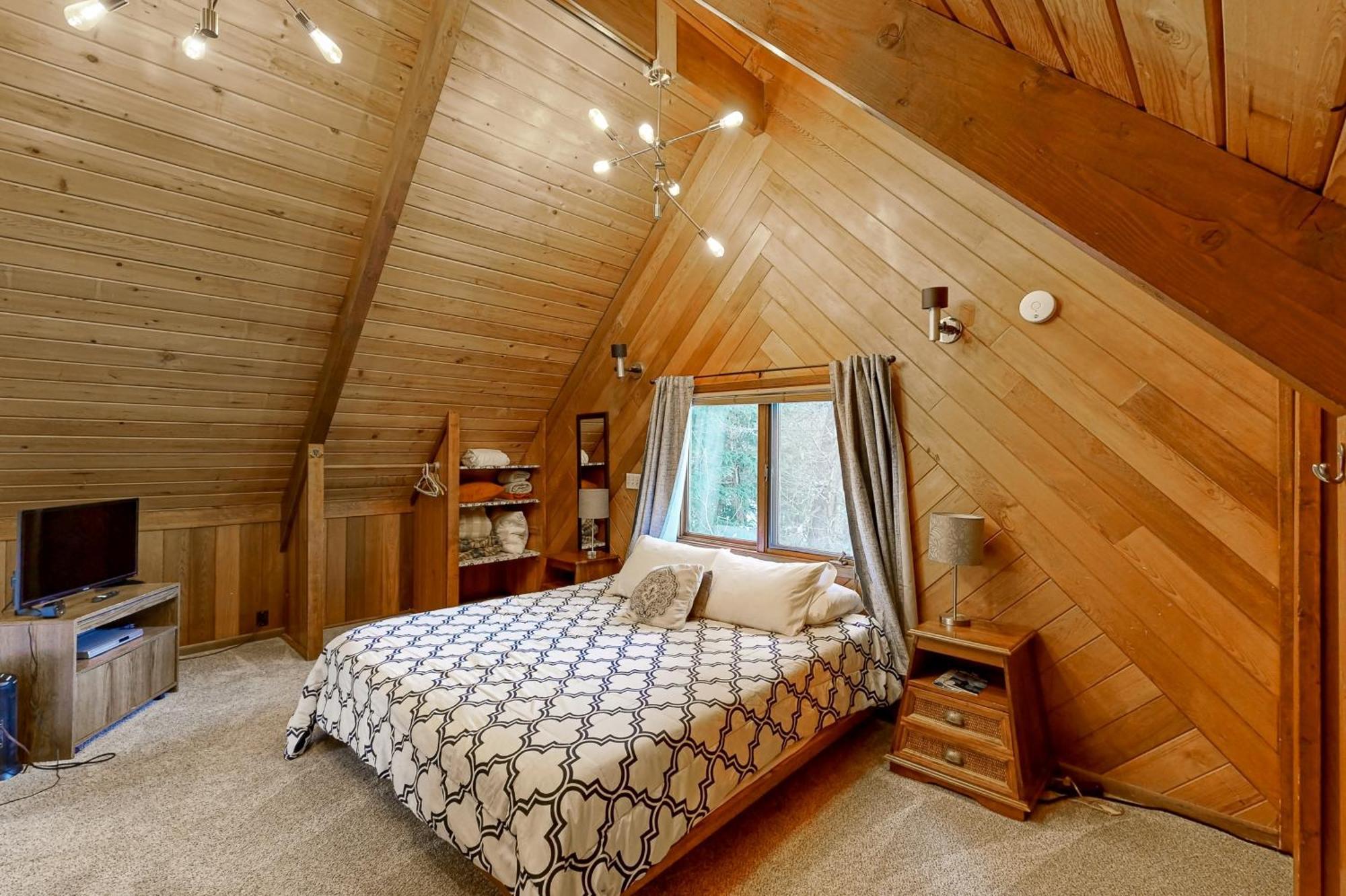 Kelly'S Chalet Girdwood Exterior photo
