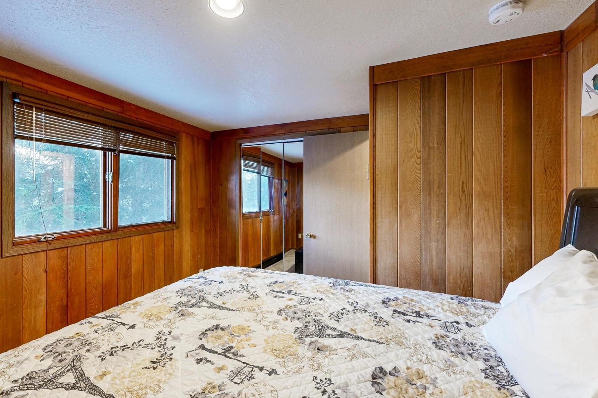 Kelly'S Chalet Girdwood Exterior photo